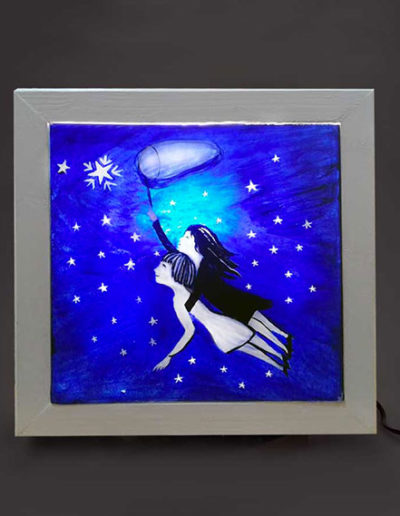 Lampade in legno con due amanti che prendono le stelle, handmade