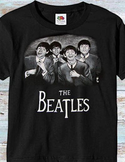 T-shirt nera dipinta a mano dei Beatles